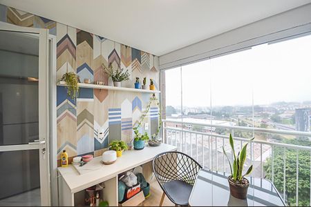 Apartamento à venda com 69m², 2 quartos e 1 vaga Apartamento à venda com 69m², 2 quartos e 1 vagaSacada