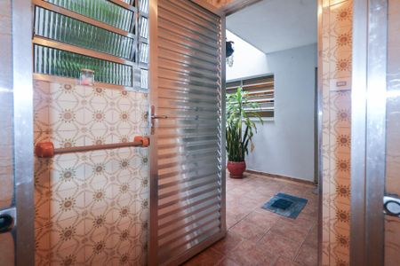 Casa à venda com 178m², 2 quartos e 3 vagas Casa à venda com 178m², 2 quartos e 3 vagasBanheiro de Serviço