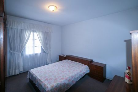 Casa à venda com 178m², 2 quartos e 3 vagas Casa à venda com 178m², 2 quartos e 3 vagasQuarto 2