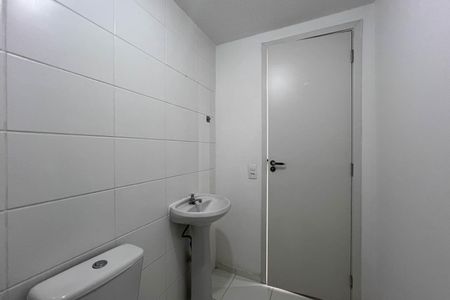Apartamento para alugar com 35m², 2 quartos e sem vaga Apartamento para alugar com 35m², 2 quartos e sem vagaBanheiro