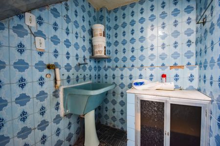 Casa de condomínio à venda com 190m², 4 quartos e 1 vagaÁrea de Serviço