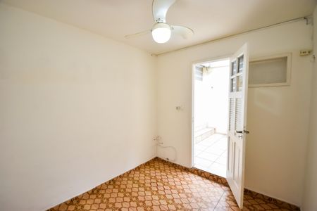 Casa de condomínio à venda com 190m², 4 quartos e 1 vagaQuarto 4 (2º Andar)