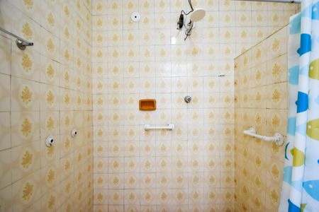 Casa de condomínio à venda com 190m², 4 quartos e 1 vagaBanheiro 2 (2º Andar)