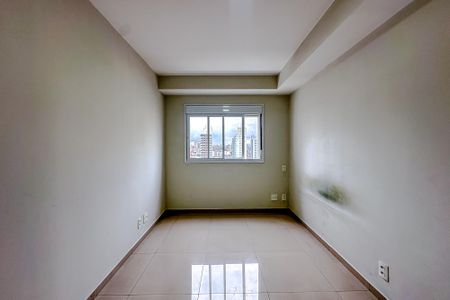 Apartamento para alugar com 66m², 2 quartos e 1 vaga Suíte