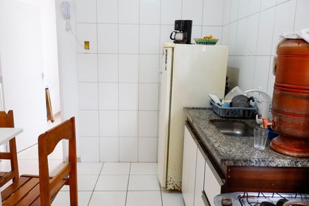 Apartamento à venda com 60m², 2 quartos e sem vaga Apartamento à venda com 60m², 2 quartos e sem vagaCozinha