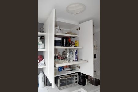Apartamento para alugar com 57m², 2 quartos e 1 vagaÁrea de Serviço