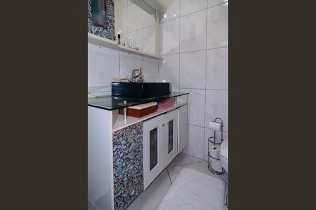 Apartamento à venda com 71m², 2 quartos e 1 vaga Apartamento à venda com 71m², 2 quartos e 1 vagaBanheiro Social