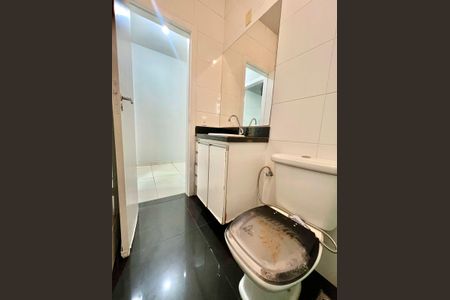 Casa para alugar com 180m², 3 quartos e 2 vagas Casa para alugar com 180m², 3 quartos e 2 vagasBanheiro