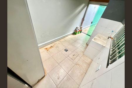Casa para alugar com 180m², 3 quartos e 2 vagas Casa para alugar com 180m², 3 quartos e 2 vagasÁrea de Serviço