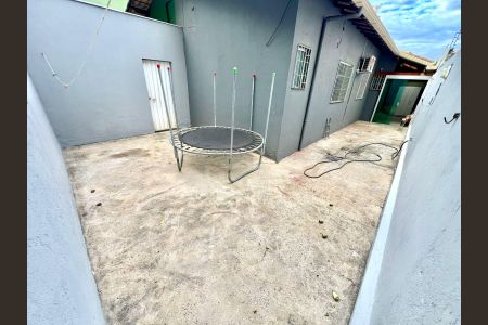 Casa para alugar com 180m², 3 quartos e 2 vagas Casa para alugar com 180m², 3 quartos e 2 vagasÁrea externa