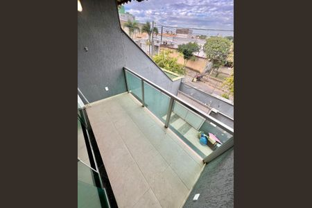 Casa para alugar com 180m², 3 quartos e 2 vagas Casa para alugar com 180m², 3 quartos e 2 vagasVaranda da Sala
