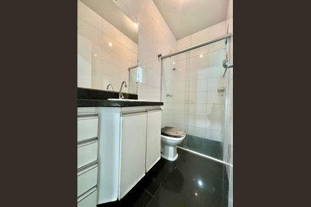 Casa para alugar com 180m², 3 quartos e 2 vagas Casa para alugar com 180m², 3 quartos e 2 vagasBanheiro