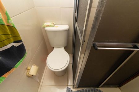 Casa de condomínio à venda com 70m², 2 quartos e 1 vaga Casa de condomínio à venda com 70m², 2 quartos e 1 vagaBanheiro da Suíte 2