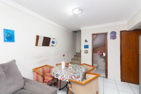 Casa de condomínio à venda com 70m², 2 quartos e 1 vaga Casa de condomínio à venda com 70m², 2 quartos e 1 vagaSala/Cozinha