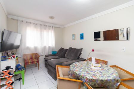 Casa de condomínio à venda com 70m², 2 quartos e 1 vaga Casa de condomínio à venda com 70m², 2 quartos e 1 vagaSala/Cozinha