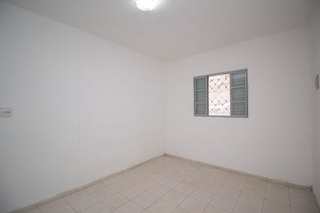 Casa para alugar com 55m², 1 quarto e sem vaga Casa para alugar com 55m², 1 quarto e sem vagaQuarto