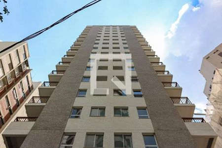 Apartamento à venda com 40m², 2 quartos e sem vaga Apartamento à venda com 40m², 2 quartos e sem vagaFachada