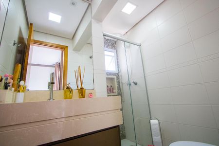 Apartamento à venda com 72m², 3 quartos e 2 vagasBanheiro da Suíte