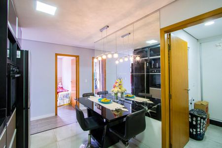 Apartamento à venda com 72m², 3 quartos e 2 vagasCozinha