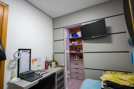 Apartamento à venda com 72m², 3 quartos e 2 vagasQuarto 3