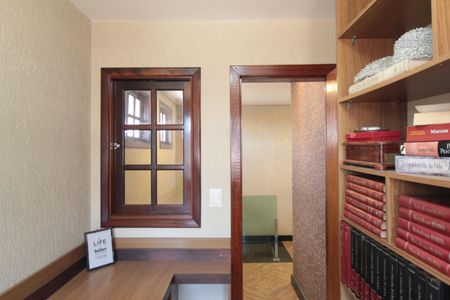 Casa para alugar com 640m², 4 quartos e 4 vagasEscritório