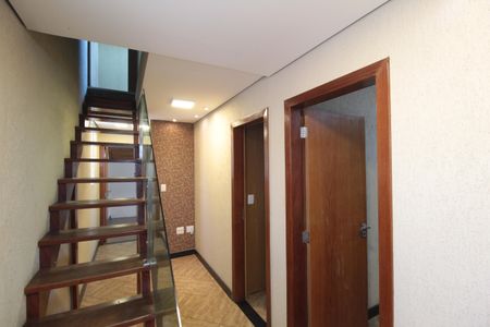 Casa para alugar com 640m², 4 quartos e 4 vagasHall dos Quartos