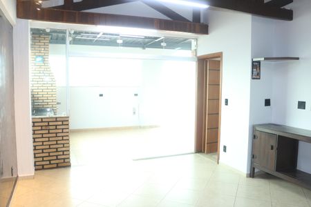 Apartamento à venda com 130m², 2 quartos e 2 vagasCobertura