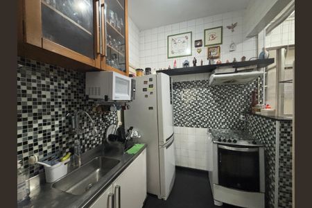 Apartamento à venda com 70m², 2 quartos e sem vagaCozinha