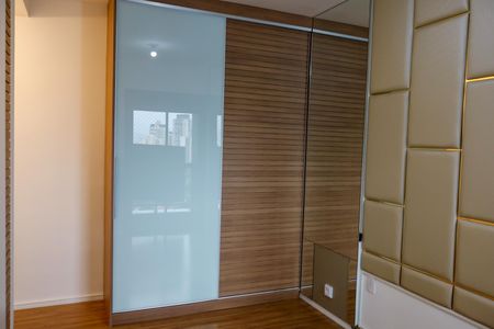 Apartamento à venda com 62m², 2 quartos e 2 vagas Apartamento à venda com 62m², 2 quartos e 2 vagasQuarto 2 - Suíte