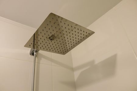 Apartamento à venda com 62m², 2 quartos e 2 vagas Apartamento à venda com 62m², 2 quartos e 2 vagasBanheiro da Suíte 1