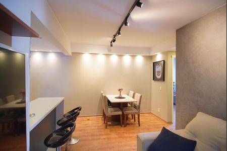 Apartamento para alugar com 55m², 2 quartos e 1 vagaSala