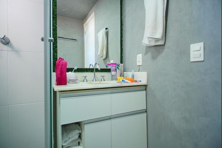 Apartamento para alugar com 55m², 2 quartos e 1 vagaBanheiro Corredor