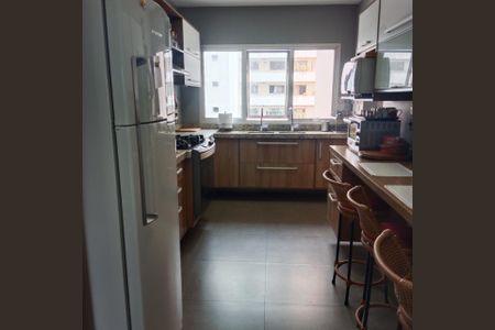Apartamento à venda com 170m², 4 quartos e 4 vagasFoto 13