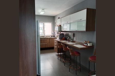 Apartamento à venda com 170m², 4 quartos e 4 vagasFoto 10