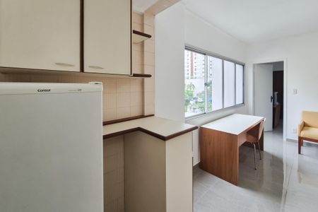 Apartamento para alugar com 39m², 1 quarto e 1 vagaCozinha - Armários