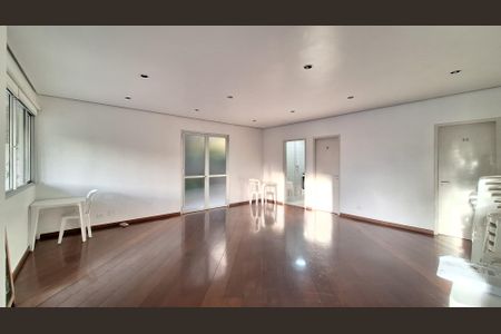 Apartamento à venda com 105m², 3 quartos e 2 vagasÁrea comum - Salão de festas