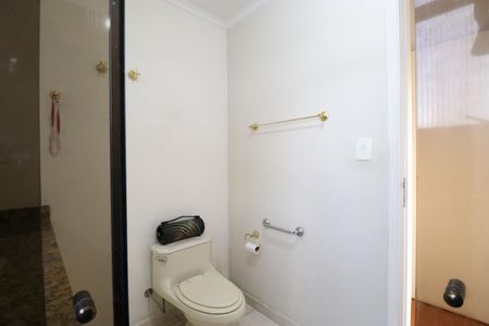 Apartamento à venda com 105m², 3 quartos e 2 vagasBanheiro da Suíte