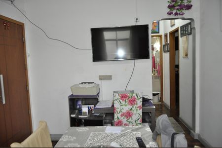 Apartamento à venda com 45m², 2 quartos e sem vagaSala