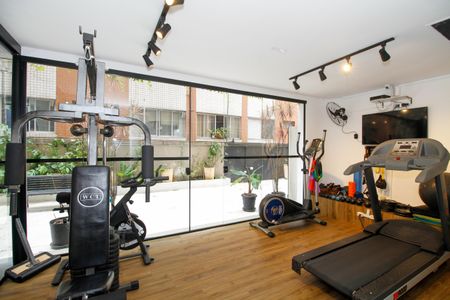 Apartamento à venda com 96m², 2 quartos e 1 vagaÁrea Comum - Academia