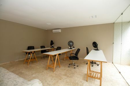 Apartamento à venda com 96m², 2 quartos e 1 vagaÁrea Comum - Salão de Festas e Coworking
