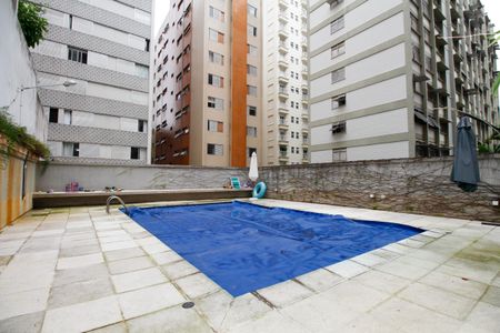 Apartamento à venda com 96m², 2 quartos e 1 vagaÁrea Comum - Piscina