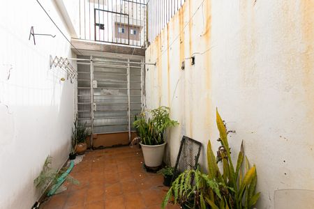 Casa à venda com 194m², 3 quartos e 3 vagasQuintal