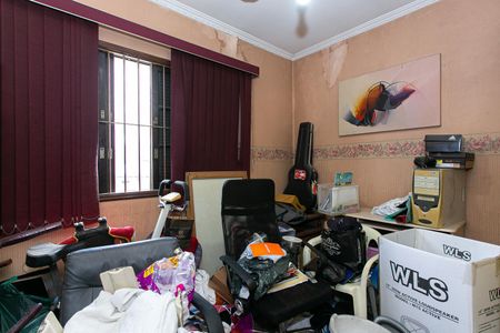 Casa à venda com 194m², 3 quartos e 3 vagasQuarto 2