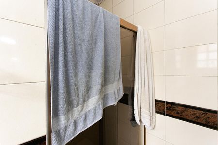 Casa à venda com 194m², 3 quartos e 3 vagasBanheiro Social