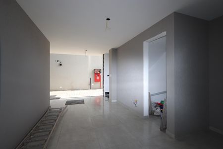 Casa de condomínio à venda com 84m², 2 quartos e 1 vagaGaragem