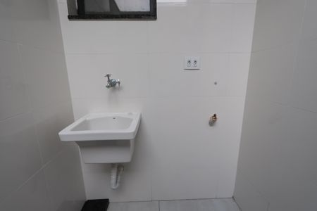 Casa de condomínio à venda com 84m², 2 quartos e 1 vagaLavanderia