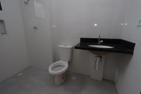 Casa de condomínio à venda com 84m², 2 quartos e 1 vagaBanheiro