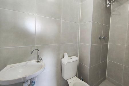 Apartamento para alugar com 37m², 2 quartos e sem vaga Apartamento para alugar com 37m², 2 quartos e sem vagaBanheiro