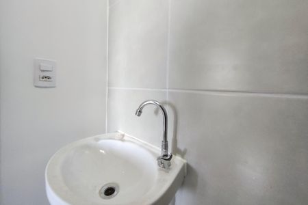 Apartamento para alugar com 37m², 2 quartos e sem vaga Apartamento para alugar com 37m², 2 quartos e sem vagaBanheiro