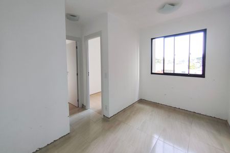 Apartamento para alugar com 37m², 2 quartos e sem vaga Apartamento para alugar com 37m², 2 quartos e sem vagaSala